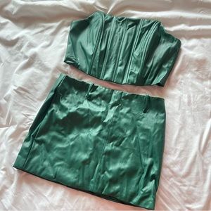 Fashion Nova PU Leather Skirt Set- Hunter Green (size M)